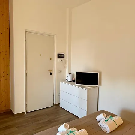 Дом отдыха Loft Corso Trieste Free Parking & Kitchen