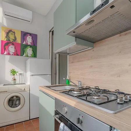 Loft Corso Trieste Free Parking & Kitchen Vakantiehuis Bari